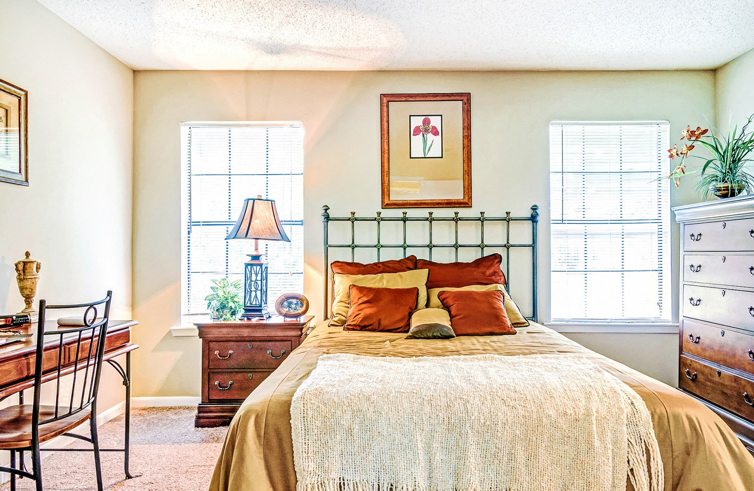 Photos and Video of Bellevue Heights Apartments in Nashville, TN